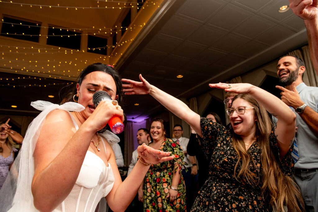bride singing into a microphone
